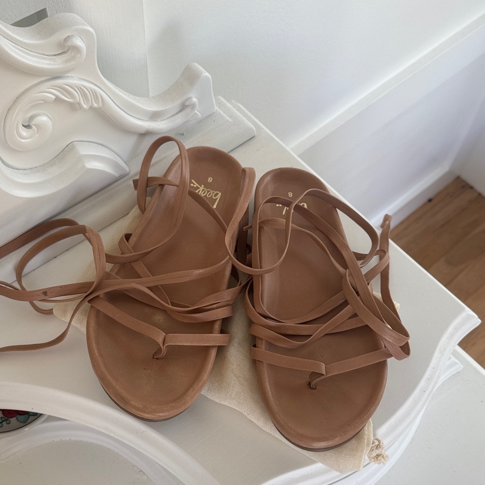 beeks | Canary Tie-Up Sandals